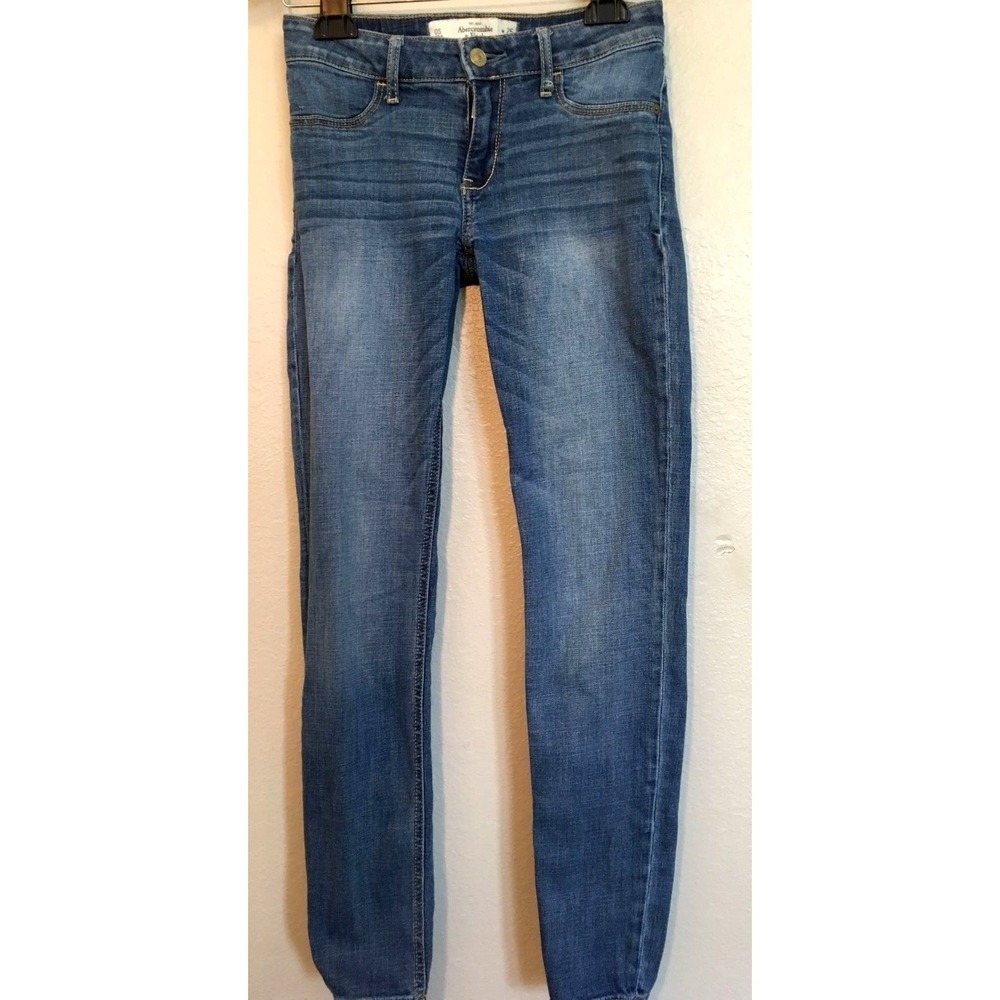 Abercrombie & Fitch Juniors Sz 0S W:25 L:27 Medium Wash  Skinny Jeans